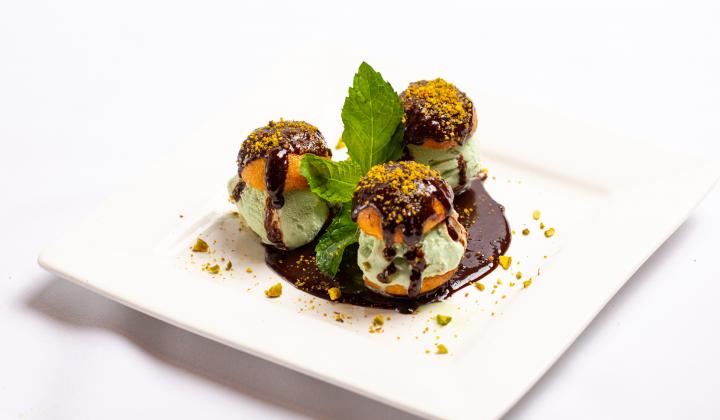 Profiterole gelato ai pistacchi americani 